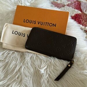 Stunning EUC empreinte Louis Vuitton w/ box